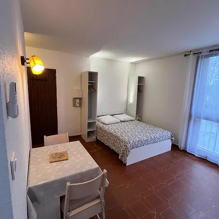 Studio Greoux-Les-Bains * Gréoux-les-Bains